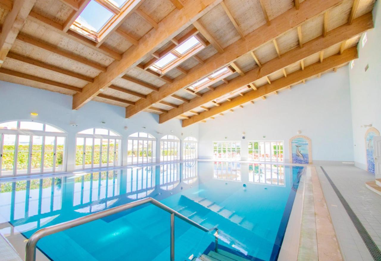 Exclusive Oasis Parque Villa Портиман Екстериор снимка